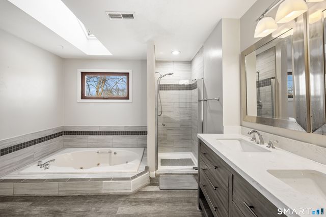 21 Derek Lane, Windsor, CT 06095