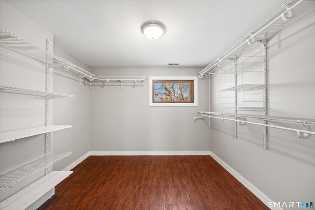 21 Derek Lane, Windsor, CT 06095