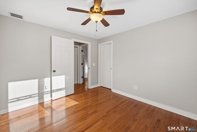 21 Derek Lane, Windsor, CT 06095