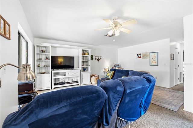 18 QUAILS RUN BOULEVARD 18202, Englewood, FL 34223