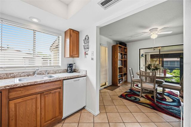 18 QUAILS RUN BOULEVARD 18202, Englewood, FL 34223