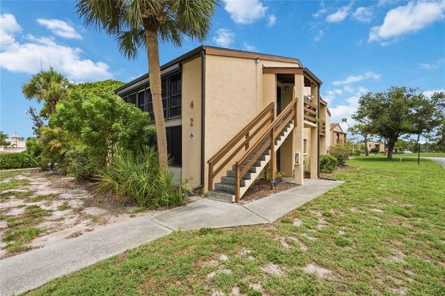 18 QUAILS RUN BOULEVARD 18202, Englewood, FL 34223