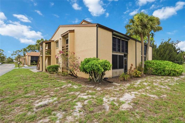 18 QUAILS RUN BOULEVARD 18202, Englewood, FL 34223