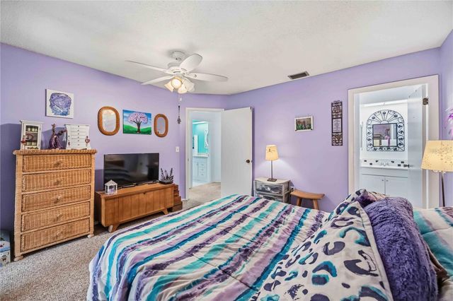 18 QUAILS RUN BOULEVARD 18202, Englewood, FL 34223