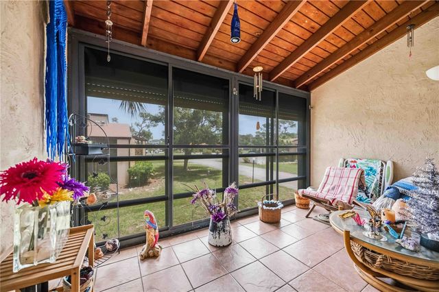 18 QUAILS RUN BOULEVARD 18202, Englewood, FL 34223