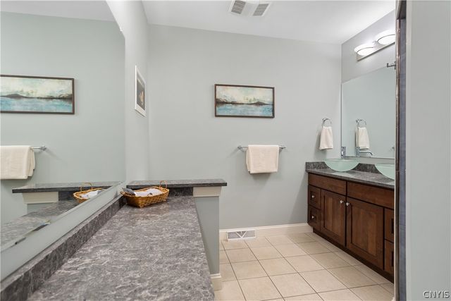 203 Marineview Drive 203, Sullivan, NY 13037