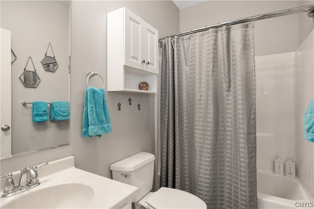 203 Marineview Drive 203, Sullivan, NY 13037