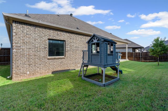 8909 Saddle Free Trail, Fort Worth, TX 76123