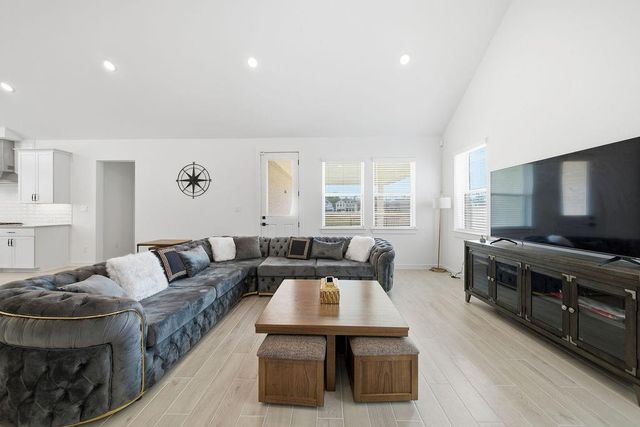 2646 Wastelbread Lane, Rosenberg, TX 77471