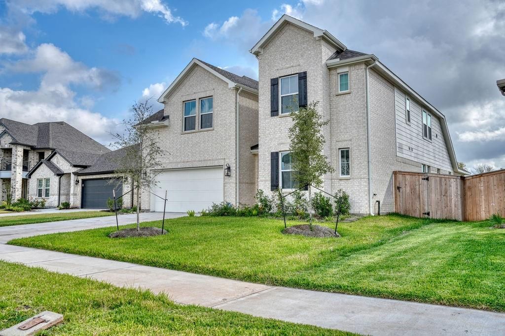 2646 Wastelbread Lane, Rosenberg, TX 77471