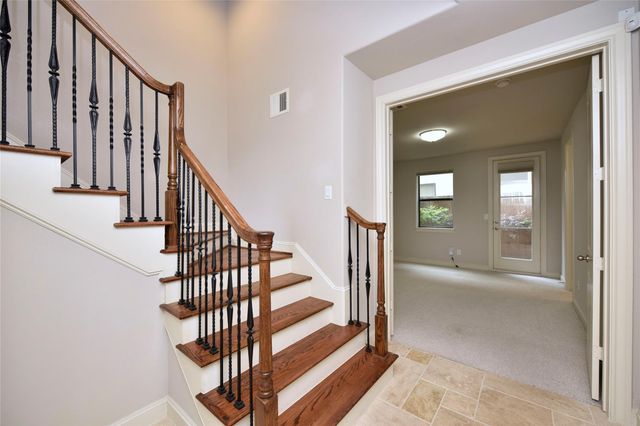 5813A Kiam Street, Houston, TX 77007