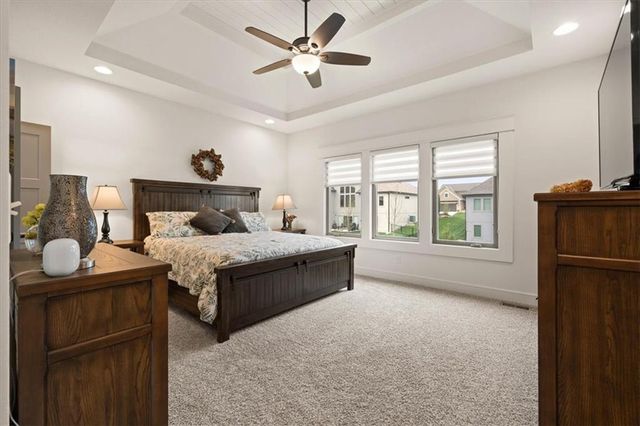 1108 Deer Run Drive, Greenwood, MO 64034