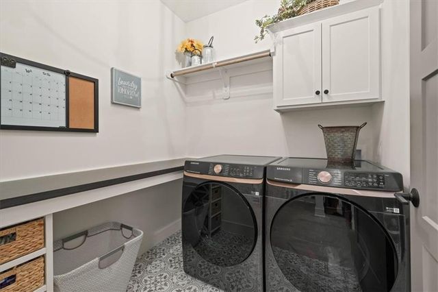1108 Deer Run Drive, Greenwood, MO 64034