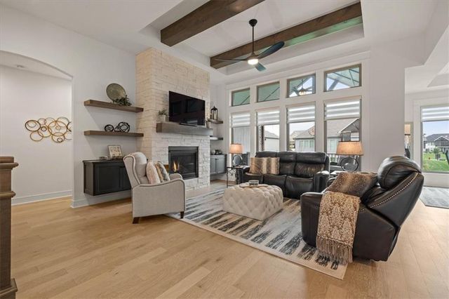 1108 Deer Run Drive, Greenwood, MO 64034