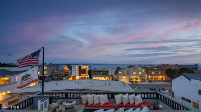 3237 Playa Court, Oxnard, CA 93035