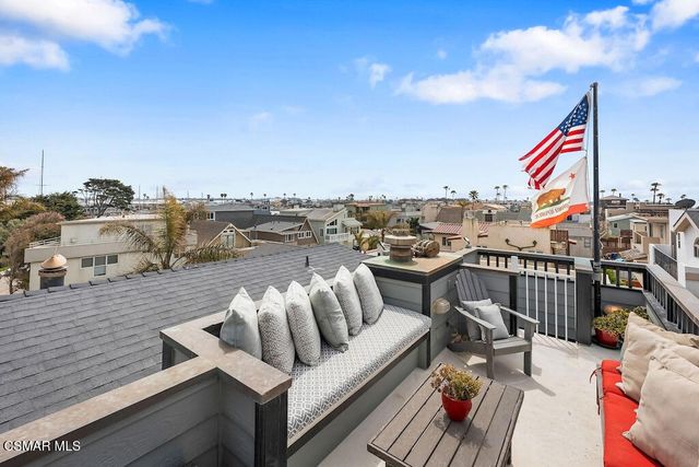 3237 Playa Court, Oxnard, CA 93035