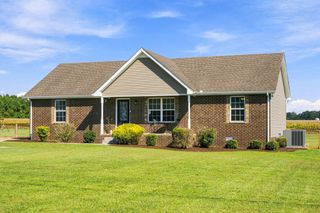 7970 Highway 52, Orlinda, TN 37141