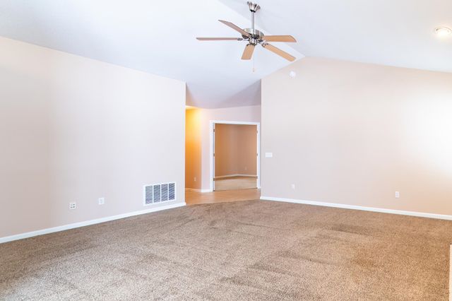 5414 Salmon Run, Auburn, IN 46706