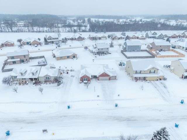 5414 Salmon Run, Auburn, IN 46706