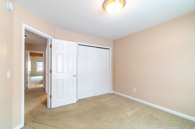 5414 Salmon Run, Auburn, IN 46706