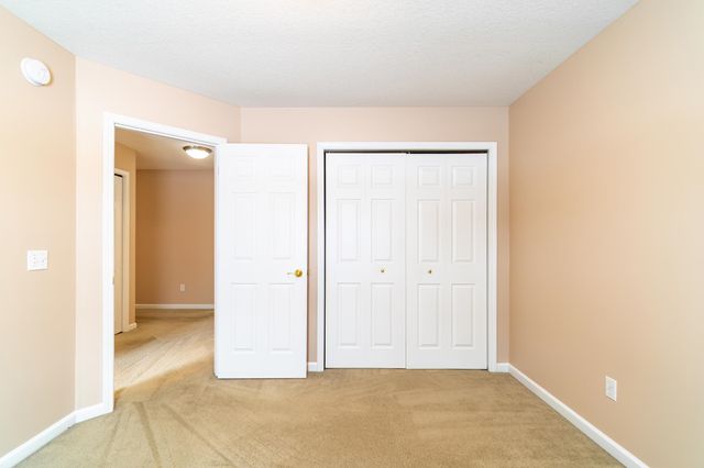 5414 Salmon Run, Auburn, IN 46706