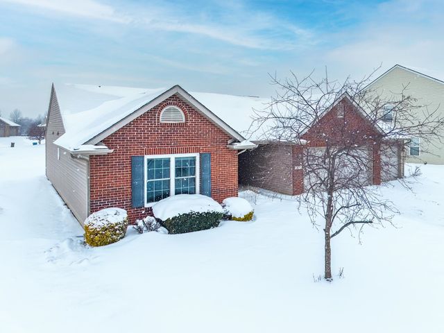 5414 Salmon Run, Auburn, IN 46706