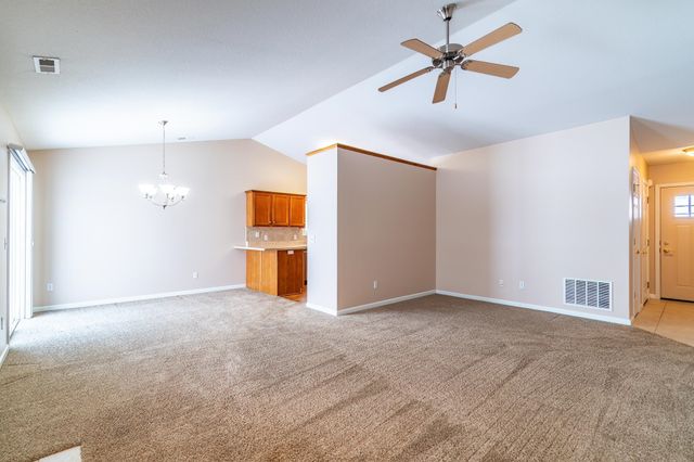 5414 Salmon Run, Auburn, IN 46706