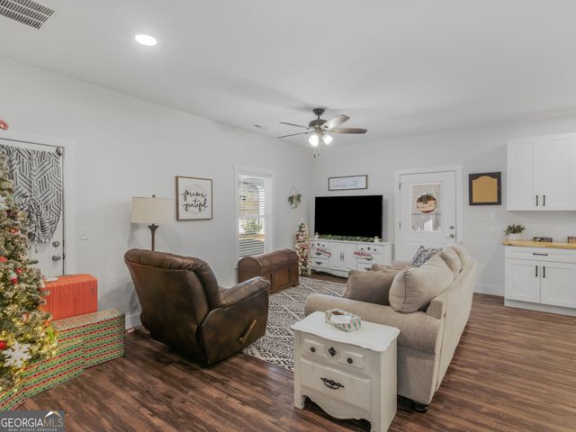 307 Weldon Lake Road, Milner, GA 30257