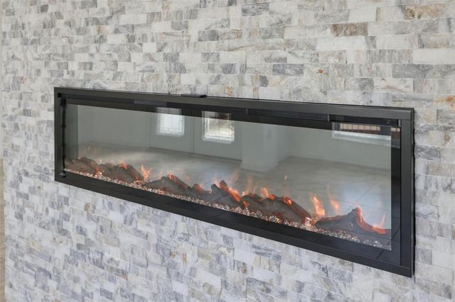 605 ROTONDA CIR, Rotonda West, FL 33947