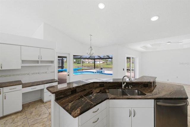 605 ROTONDA CIR, Rotonda West, FL 33947