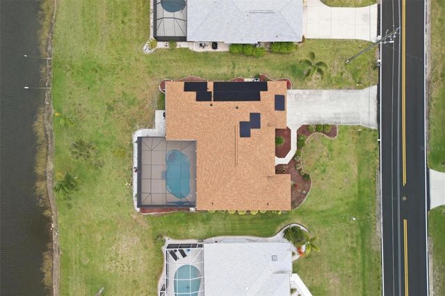 605 ROTONDA CIR, Rotonda West, FL 33947