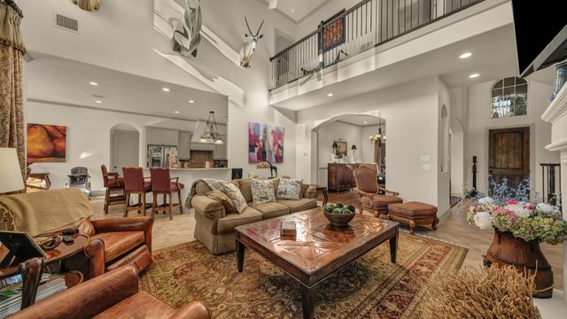 917 Crown Valley Drive, Weatherford, TX 76087