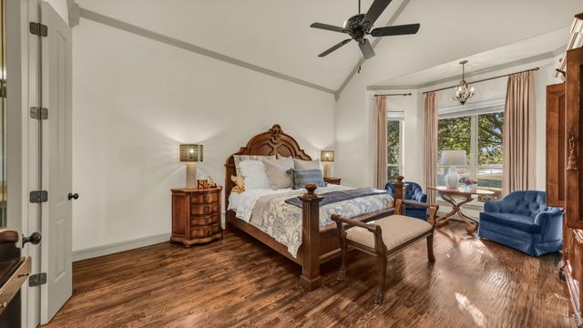 917 Crown Valley Drive, Weatherford, TX 76087