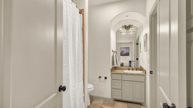 917 Crown Valley Drive, Weatherford, TX 76087