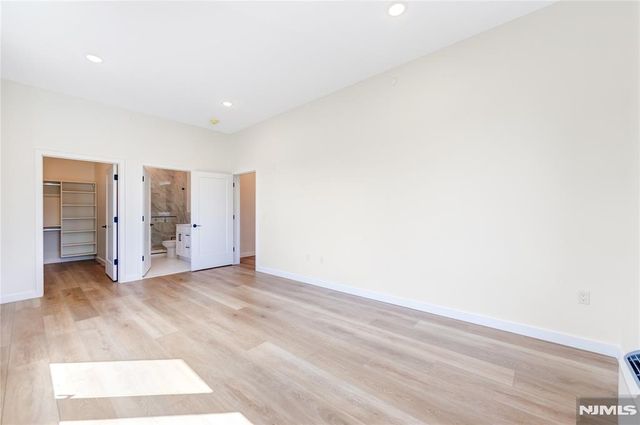51 Queen Anne Road 201, Bogota, NJ 07603