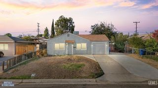 1218 Crawford Street, Bakersfield, CA 93305