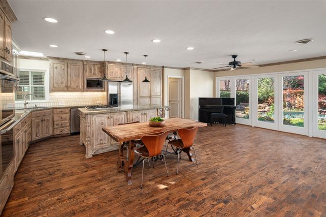 6203 Waggoner Drive, Dallas, TX 75230