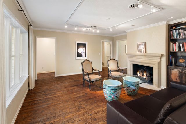 6203 Waggoner Drive, Dallas, TX 75230