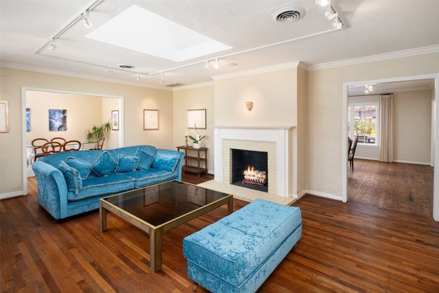 6203 Waggoner Drive, Dallas, TX 75230