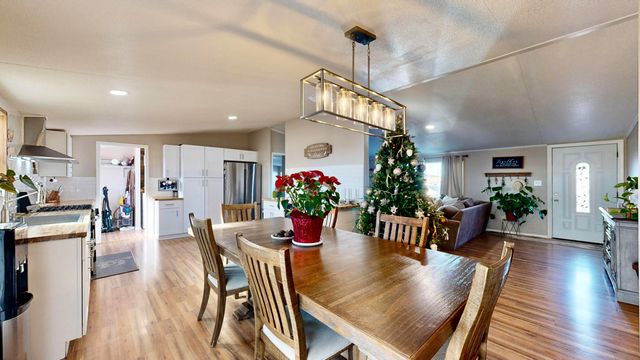 318 Saline Pump Road, Moriarty, NM 87035