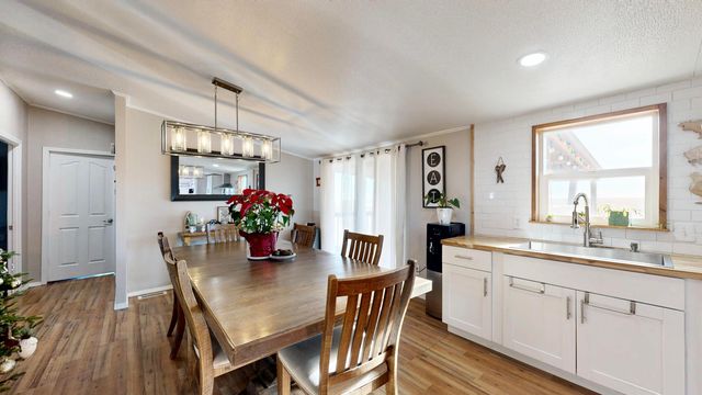 318 Saline Pump Road, Moriarty, NM 87035