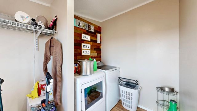 318 Saline Pump Road, Moriarty, NM 87035