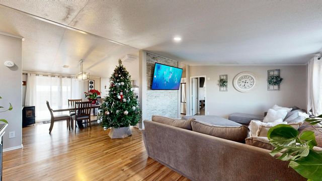 318 Saline Pump Road, Moriarty, NM 87035