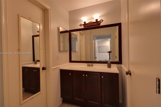 2149 W Discovery Cir W 1, Deerfield Beach, FL 33442