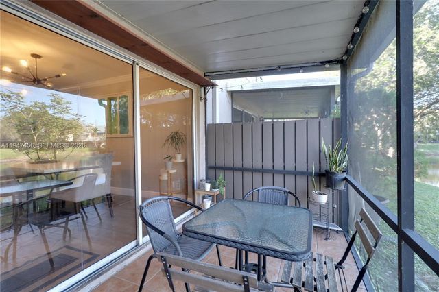 2149 W Discovery Cir W 1, Deerfield Beach, FL 33442