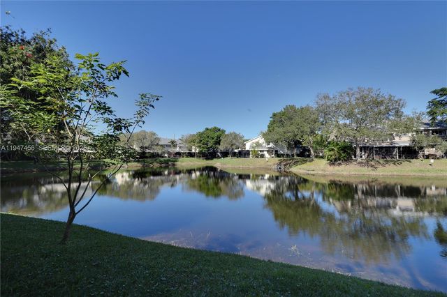 2149 W Discovery Cir W 1, Deerfield Beach, FL 33442