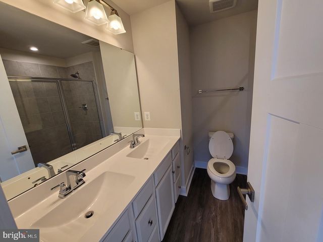 2616 VELOCITY RD, Herndon, VA 20171