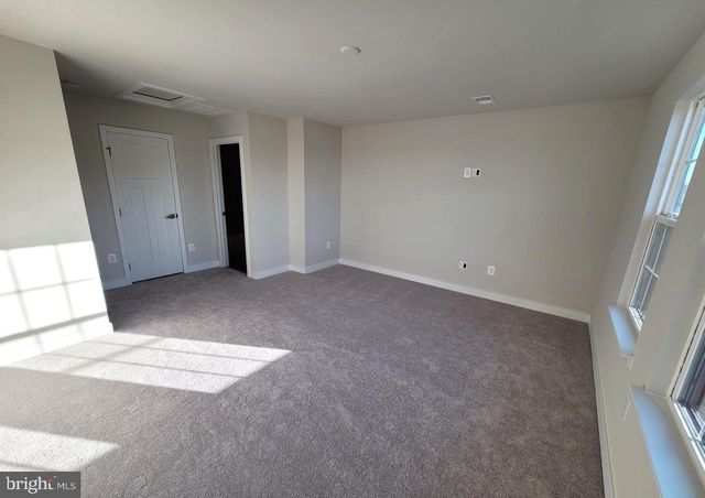 2616 VELOCITY RD, Herndon, VA 20171