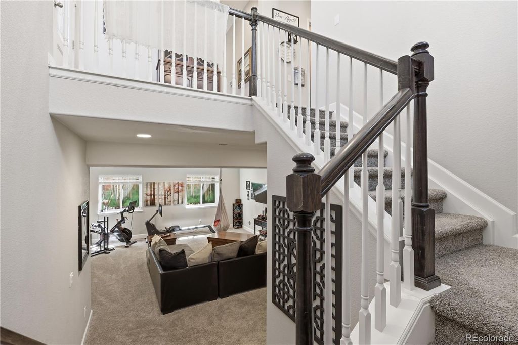 Image 34 of property listing at 1183 Brocade Drive, Highlands Ranch, CO 80126