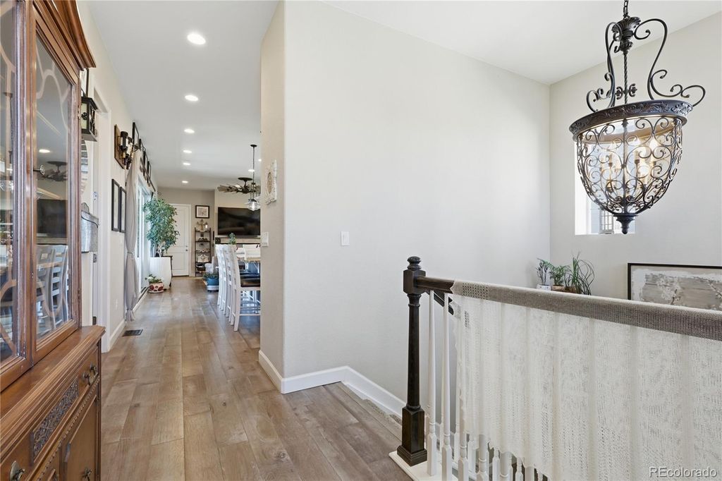Image 5 of property listing at 1183 Brocade Drive, Highlands Ranch, CO 80126